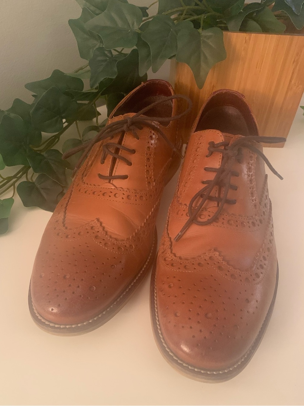 Men’s Tan Leather Wingtip Derby Shoes Handcrafted